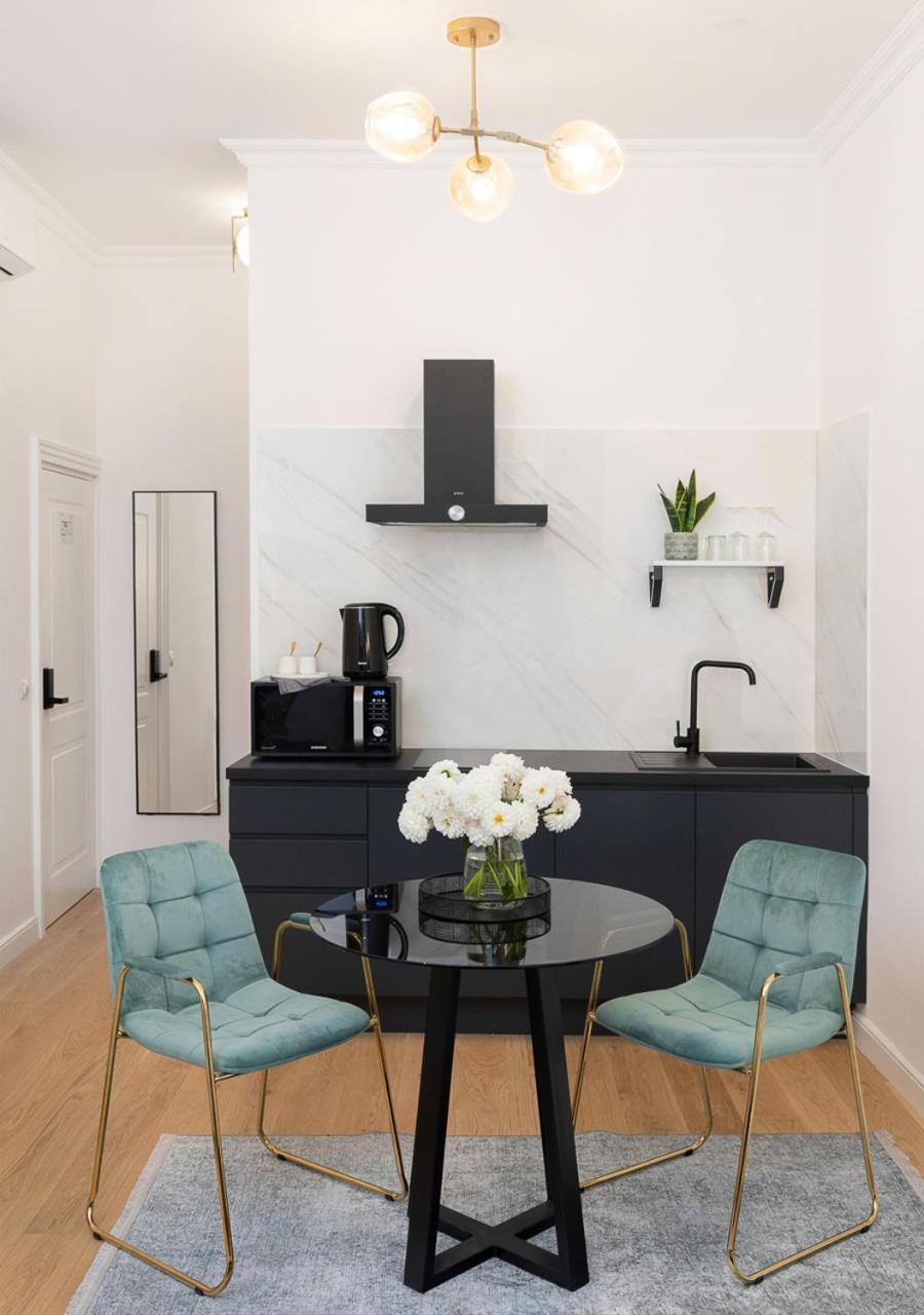 Pierrot & Pierrette Apartment Загреб Екстериор снимка