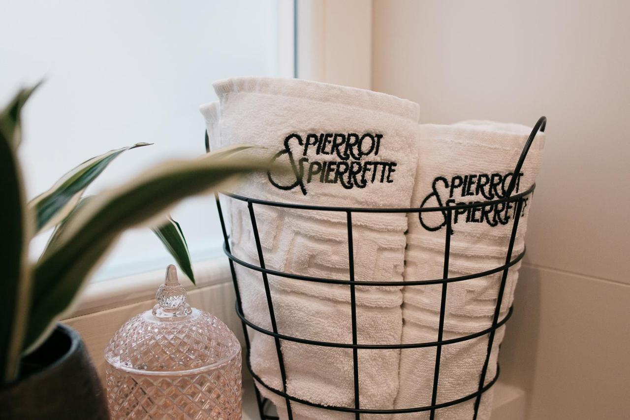 Pierrot & Pierrette Apartment Загреб Екстериор снимка