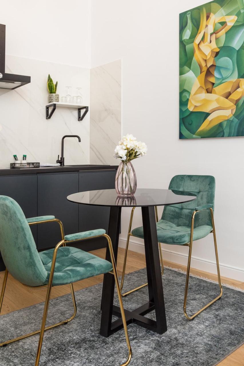 Pierrot & Pierrette Apartment Загреб Екстериор снимка
